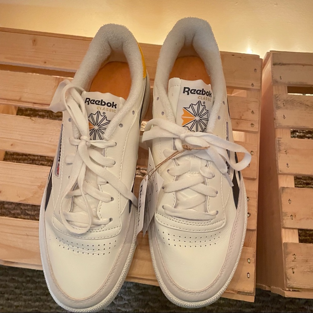 Reebok Club C gold and blue vector Unisex - Picture 4 of 7